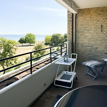 Апартаменты Panorama-appartement Goldene Ruh 408 Uferstr 2 Apparto Грёмиц